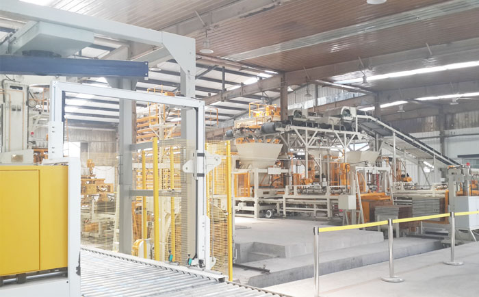 智能砌塊磚機(jī)廠家提供人造石材全自動(dòng)生產(chǎn)線(xiàn)設(shè)備