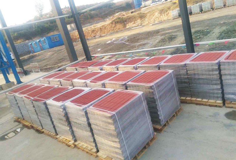 全自動(dòng)免燒磚機(jī)生產(chǎn)時(shí)出現(xiàn)坯體松動(dòng)的原因及解決辦法