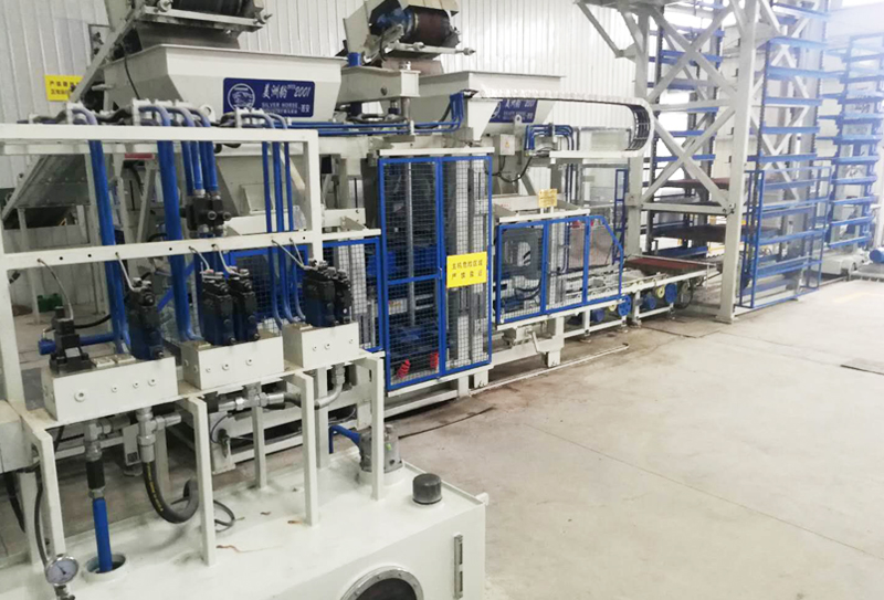 路面透水磚機(jī)有哪些非常值得選擇優(yōu)勢？