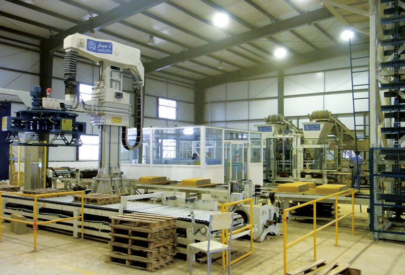 制約透水磚生產(chǎn)線設(shè)備制品質(zhì)量的要點(diǎn)