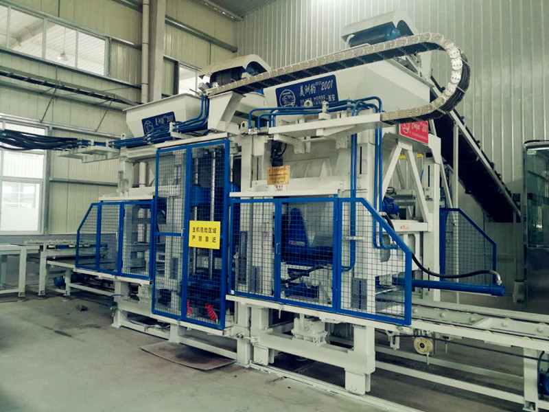 嚴(yán)寒冬季對(duì)全自動(dòng)免燒磚生產(chǎn)線的影響