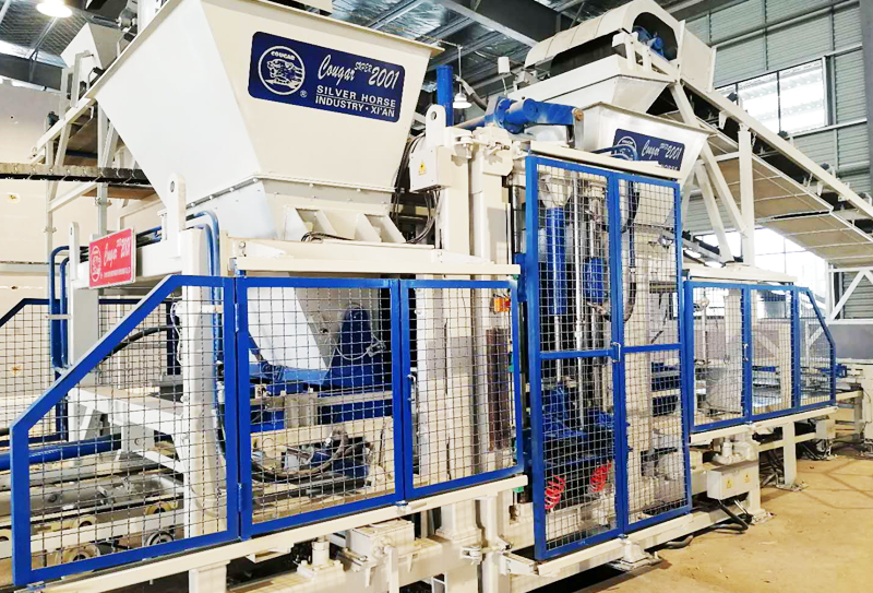 水泥磚設(shè)備