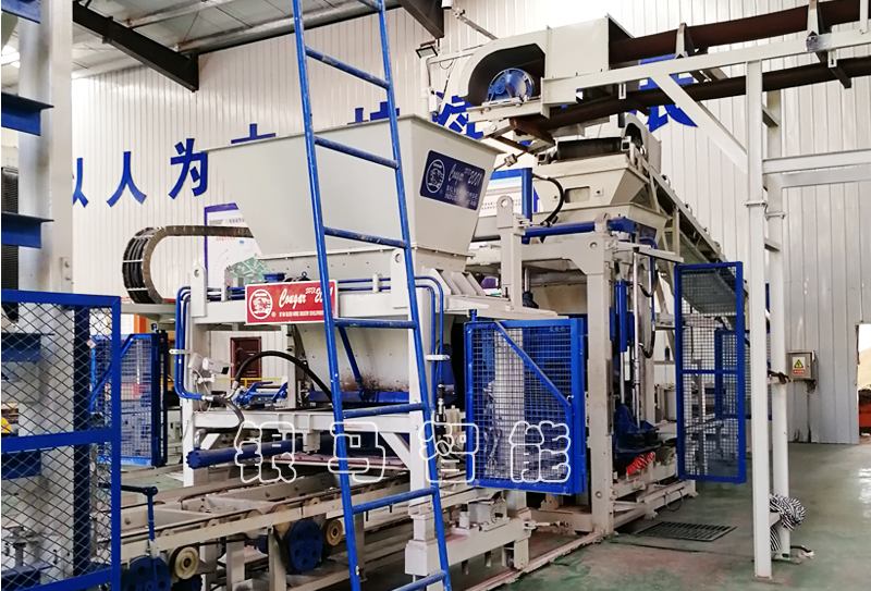 透水磚機(jī)春季制磚注意事項及故障處理方法 透水磚機(jī)春季制磚注意事項及故障處理方法