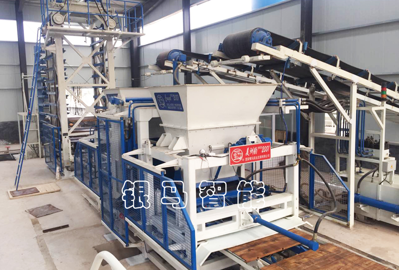 環(huán)保透水磚機(jī)生產(chǎn)線減少噪聲的措施及原材料堆放事項分析 環(huán)保透水磚機(jī)生產(chǎn)線減少噪聲的措施及原材料堆放事項分析