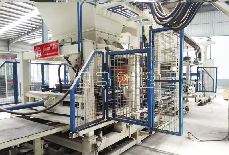 銅尾礦制磚設(shè)備透水磚機(jī)軸承安裝技術(shù)相關(guān)知識 銅尾礦制磚設(shè)備透水磚機(jī)軸承安裝技術(shù)相關(guān)知識