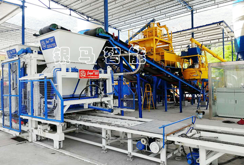 透水磚設(shè)備生產(chǎn)線日常制磚應(yīng)對哪些部件進(jìn)行保養(yǎng)與維護(hù)？