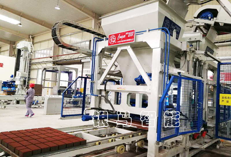 免燒磚自動機(jī)械設(shè)備液壓泵連接需要注意哪些事項(xiàng)？