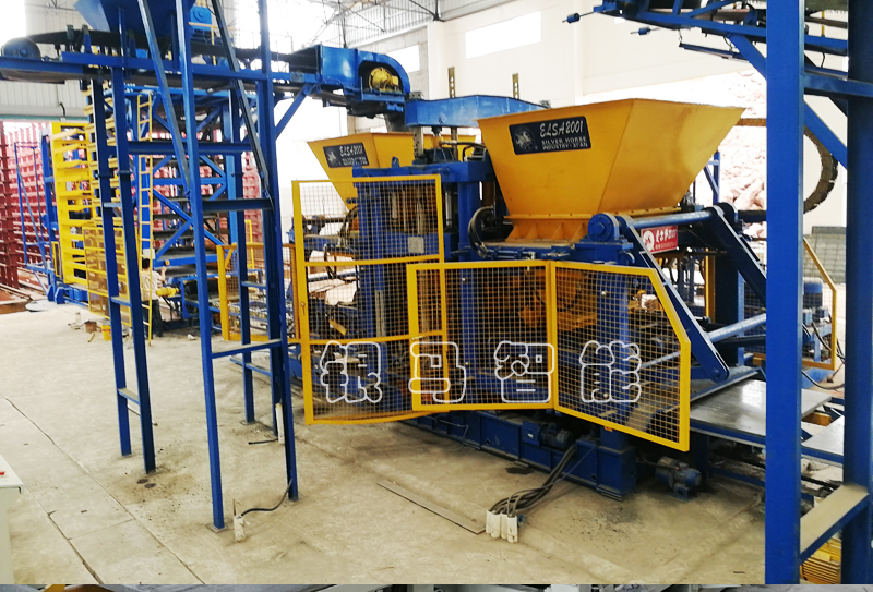 水泥花磚機(jī)設(shè)備清潔的誤區(qū)及需要注意的幾個事項(xiàng)！