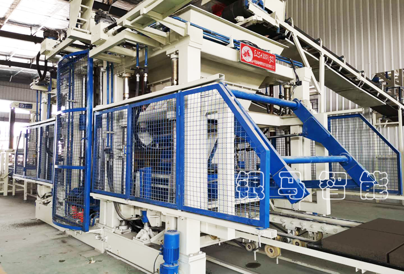 透水磚機(jī)液壓油高溫預(yù)防及閥門泄露原因！