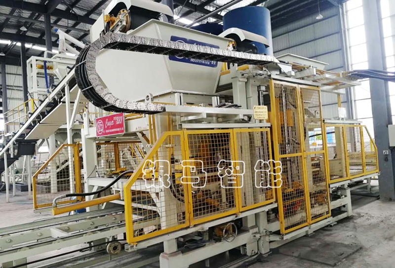 制磚機(jī)成套設(shè)備為發(fā)展放能，為建設(shè)蓄能！