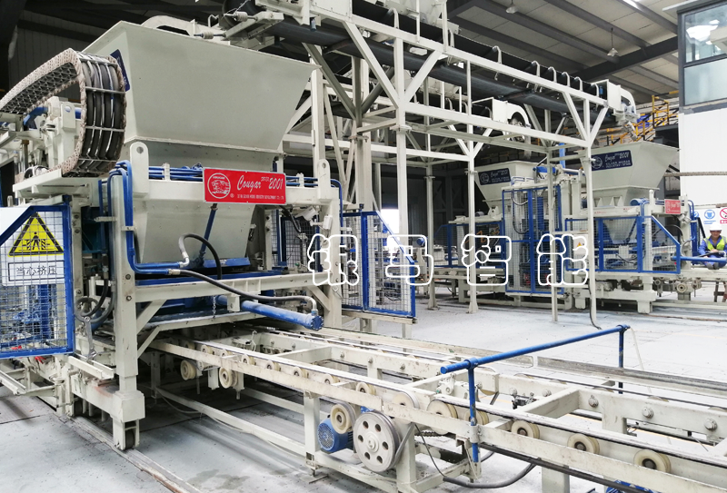 水泥便道磚機(jī)如何實現(xiàn)自主保養(yǎng)？