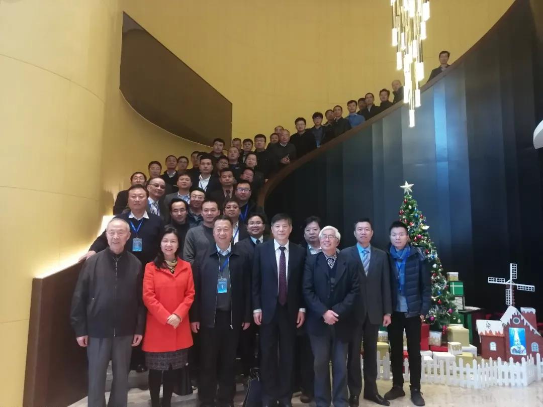 2019年全國(guó)混凝土預(yù)制構(gòu)建生產(chǎn)與裝備技術(shù)交流峰會(huì)圓滿落幕！