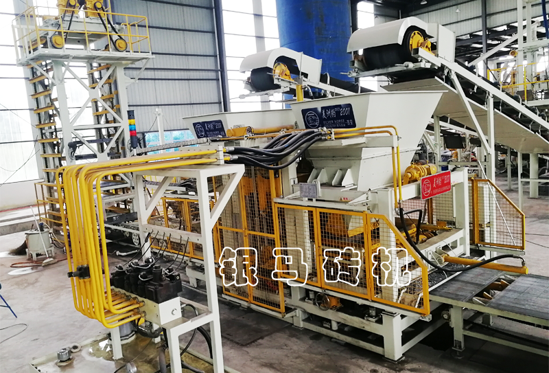 新理念新設(shè)備，環(huán)保制磚機的身世之謎！