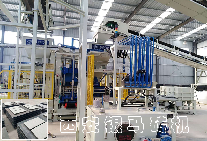 免燒磚設(shè)備生產(chǎn)線：耐磨鋼材確保長(zhǎng)時(shí)生產(chǎn)，人機(jī)交互打造智慧工廠