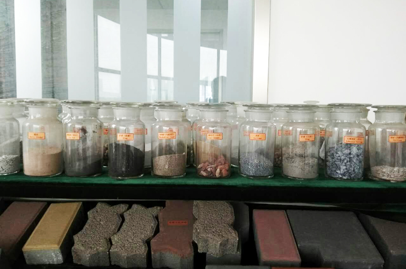 哪些材料可以被全自動(dòng)免燒磚機(jī)做成磚？